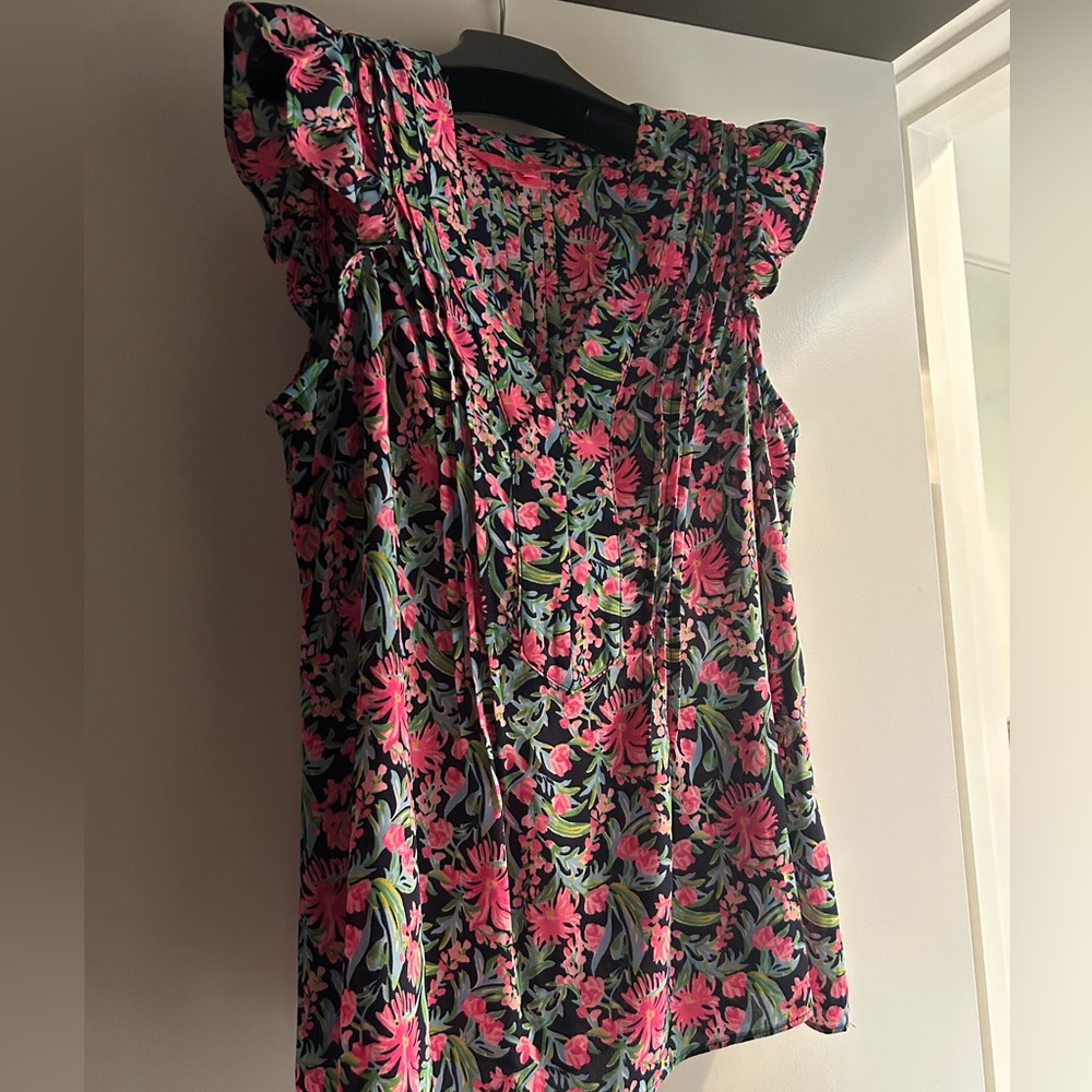 Sleeveless polyester floral print blouse